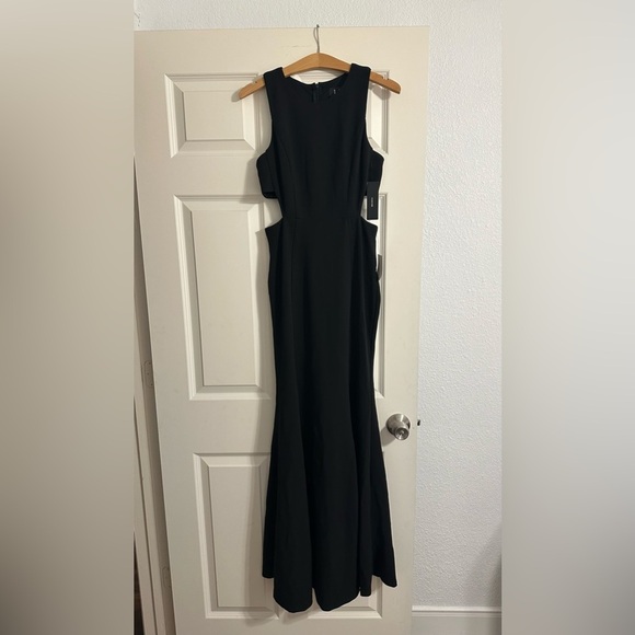 NWT Lulus Loving Embrace Black Cutout Maxi Dress Size Medium - Picture 5 of 9